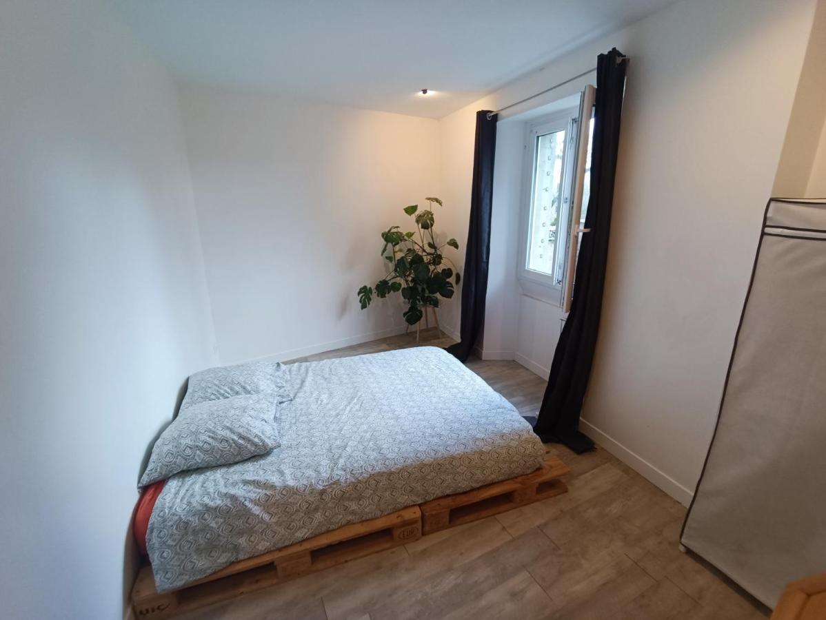 Tournan En Brie, Centre Ville, Superbe Appartement Esterno foto