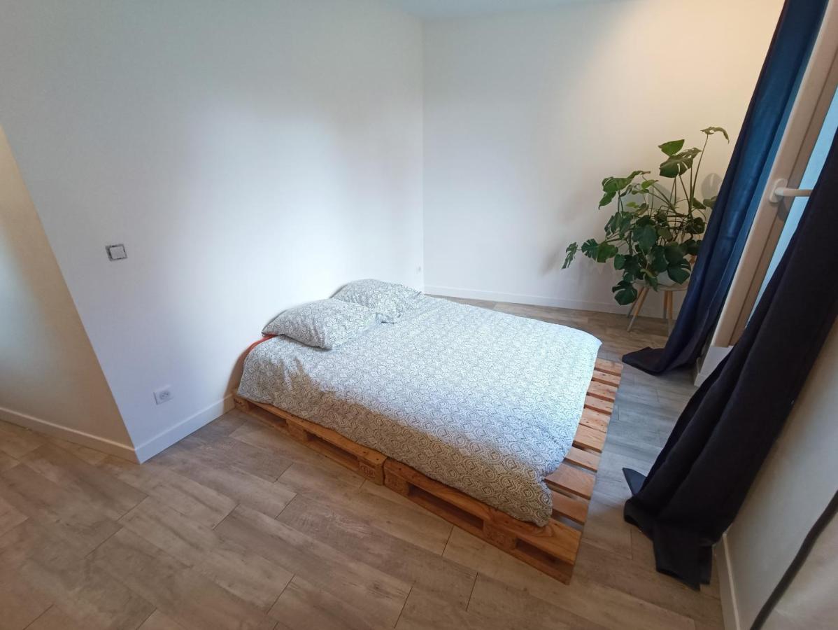 Tournan En Brie, Centre Ville, Superbe Appartement Esterno foto